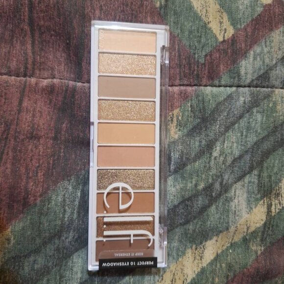 โจ E.L.F Cosmetics โ Perfect 10 Eyeshadow Bundle (5 Palettes!) New & Swatched โจ - Picture 9 of 9